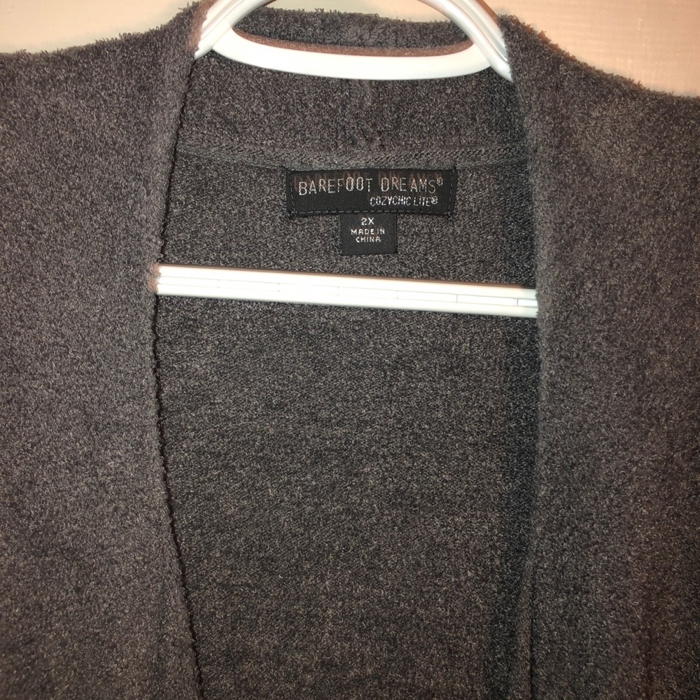 Barefoot Dreams Cozychic Lite w/ pockets